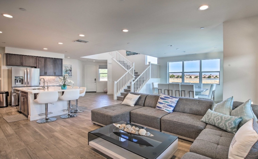 Lakefront LuxuryTiffany Villa w/ Private Pool&Spa